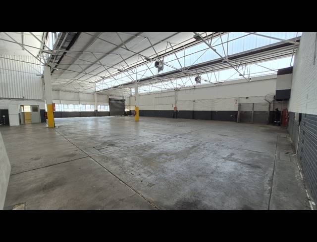 820M² FACTORY TO LET IN BOKSBURG EAST